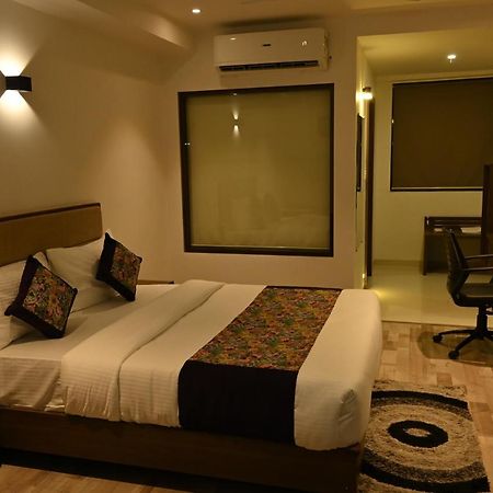 The Orange Zest Hotell Vithalpur Eksteriør bilde
