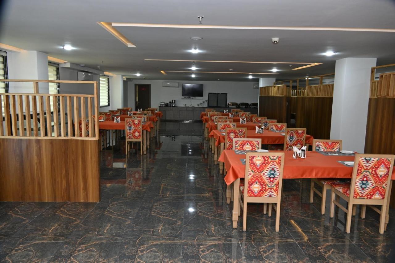 The Orange Zest Hotell Vithalpur Eksteriør bilde